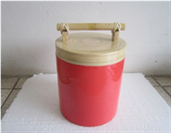 round box with handle